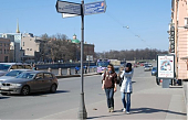 реклама на указателях москва, реклама в виде указателя, реклама на указателях спб, реклама на городских указателях, реклама на дорожных указателях